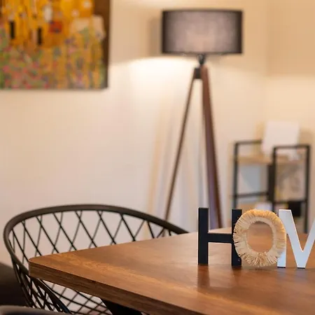 Eleni's Boutique Apartment *