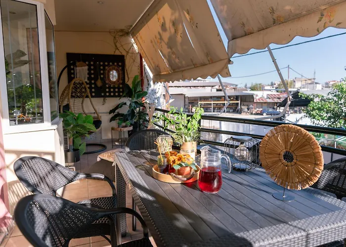 Eleni's Boutique Apartment *